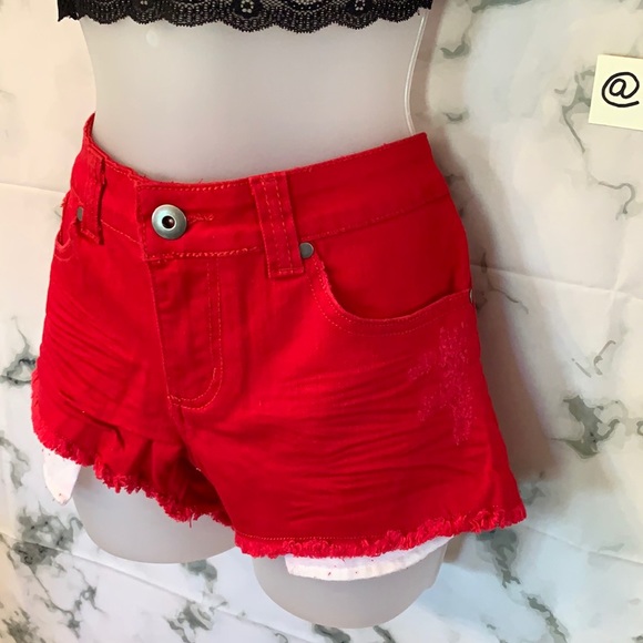 Distressed Raw Edge Red 5 Pocket Denim Shorts - Picture 4 of 16
